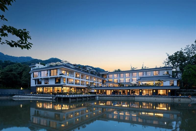 成都青城山山前花间堂·郁淙道2天1晚套餐